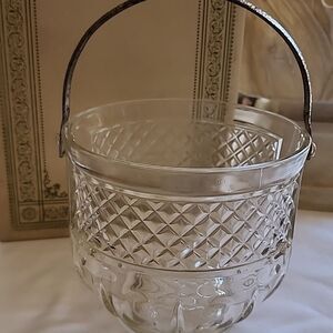 Mid Century Modern 1950's Barware Ice Bucket  with Hammered Handle